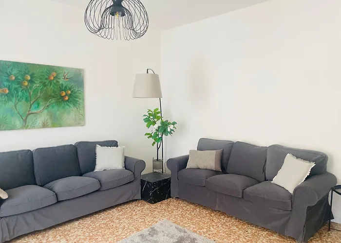 Luxury On The Lake דירה *